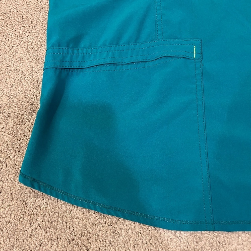 Scrubstar V-neck Scrub Top - Picture 2 of 10